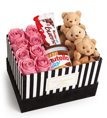 Lilyana Flowers - Kadife Çizgili Kutuda Ayıcıklı Çikolatalı Pembe Gül