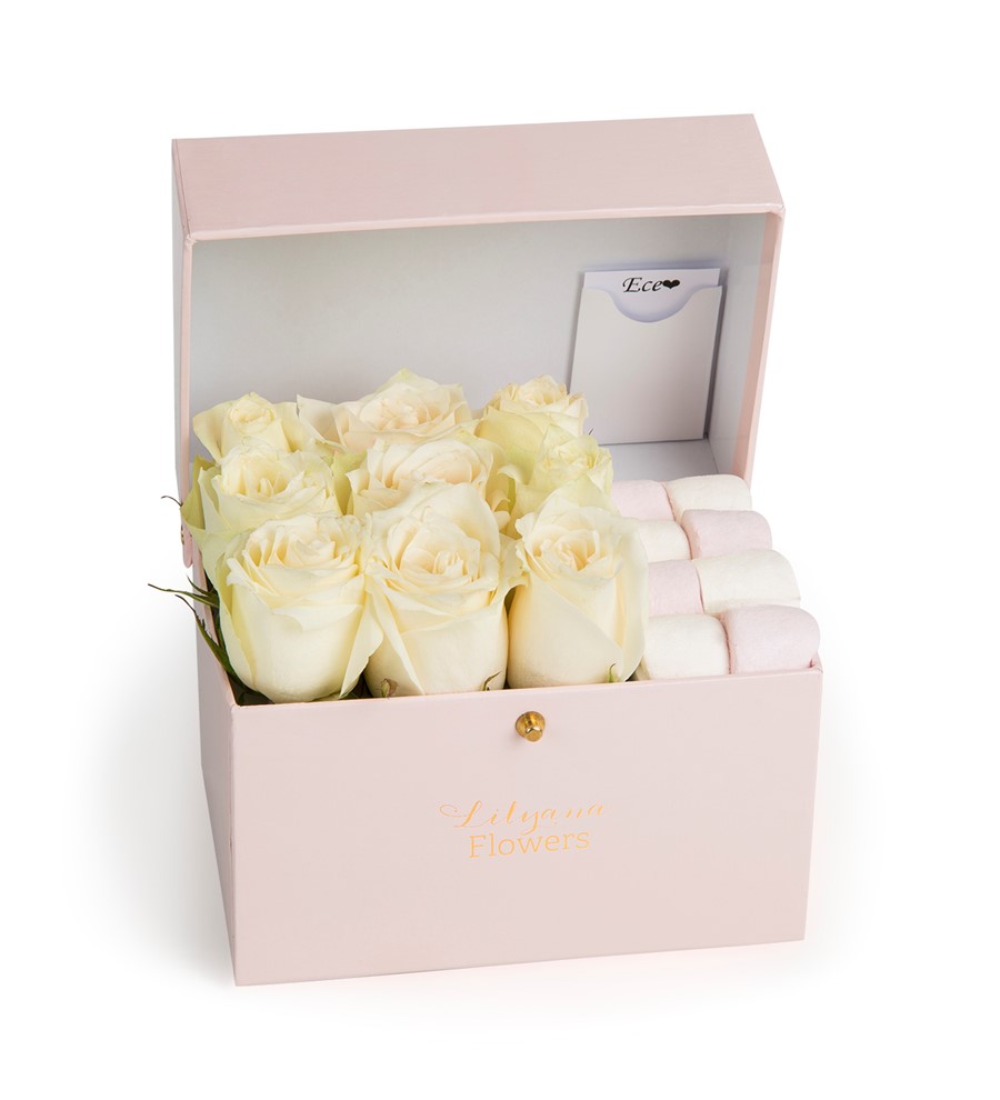 Yuvarlak Kutuda 11 Adet Kırmızı Gül