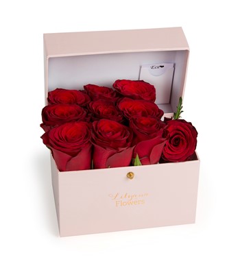 Lilyana Flowers - Özel Kutusunda xxl Kırmızı Solmayan Gül